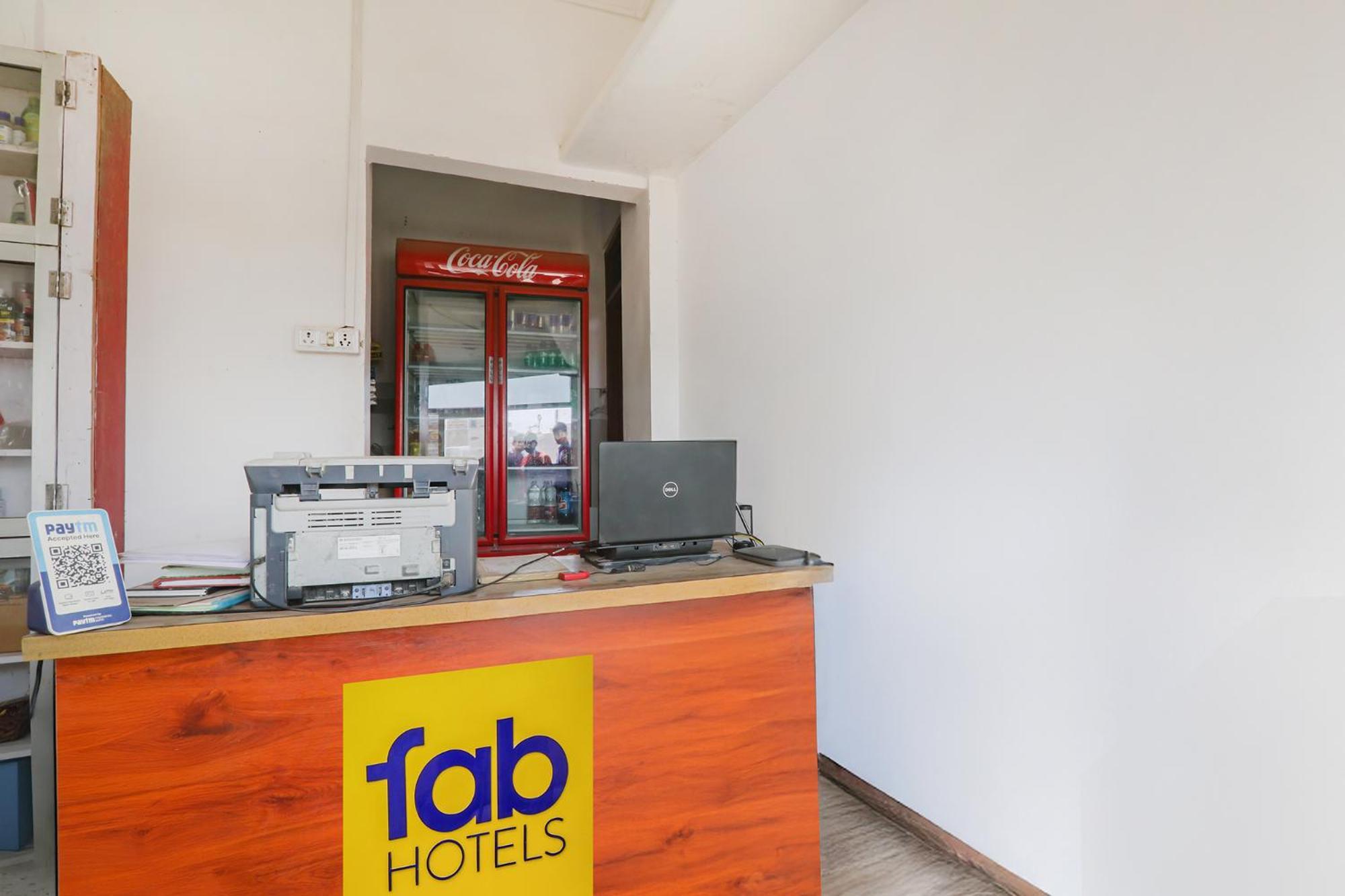 Fabexpress Shree Siya Raman - 500M From Shri Ram Janam Bhumi Otel Ayodhya Dış mekan fotoğraf