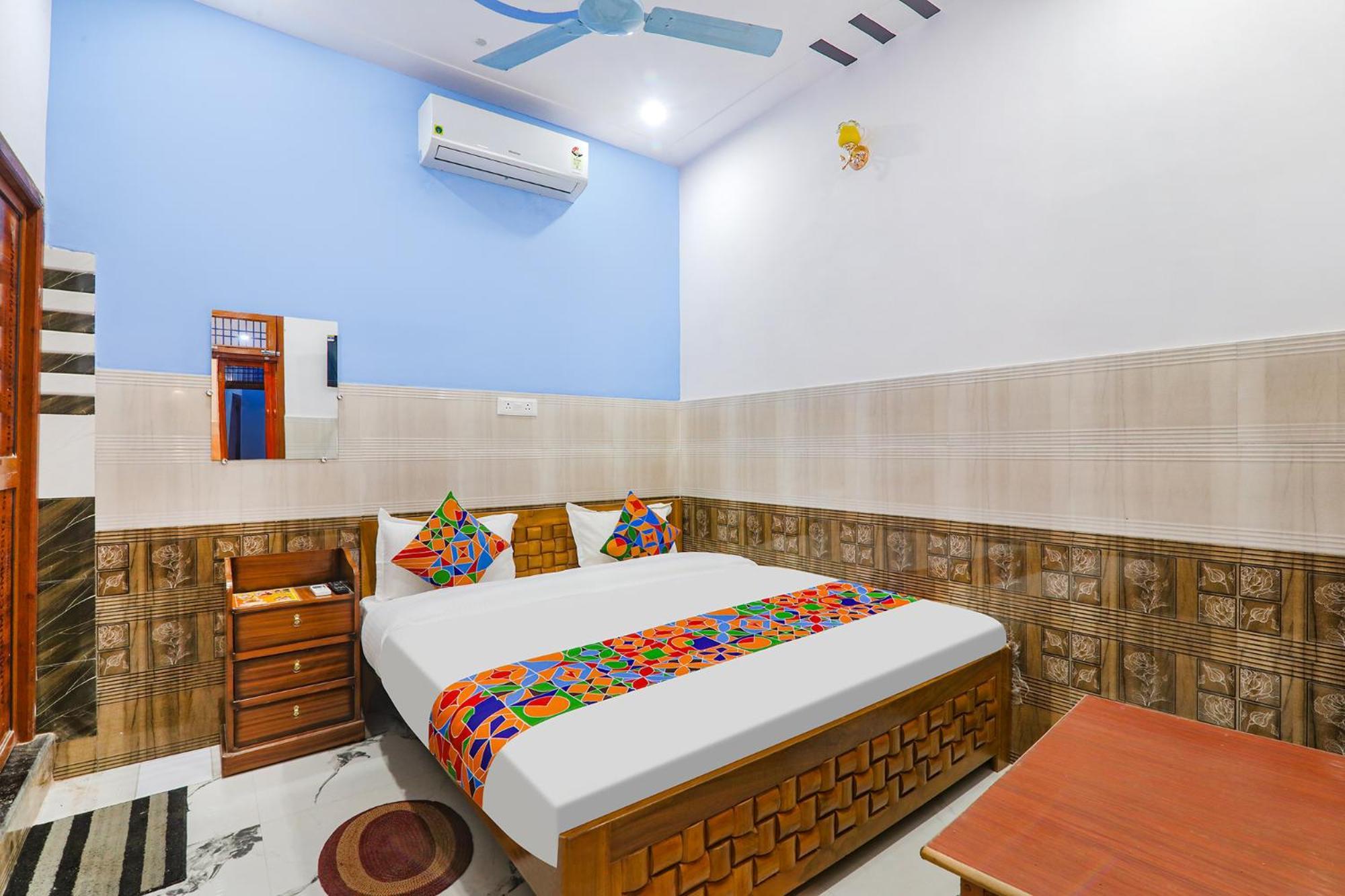 Fabexpress Shree Siya Raman - 500M From Shri Ram Janam Bhumi Otel Ayodhya Dış mekan fotoğraf