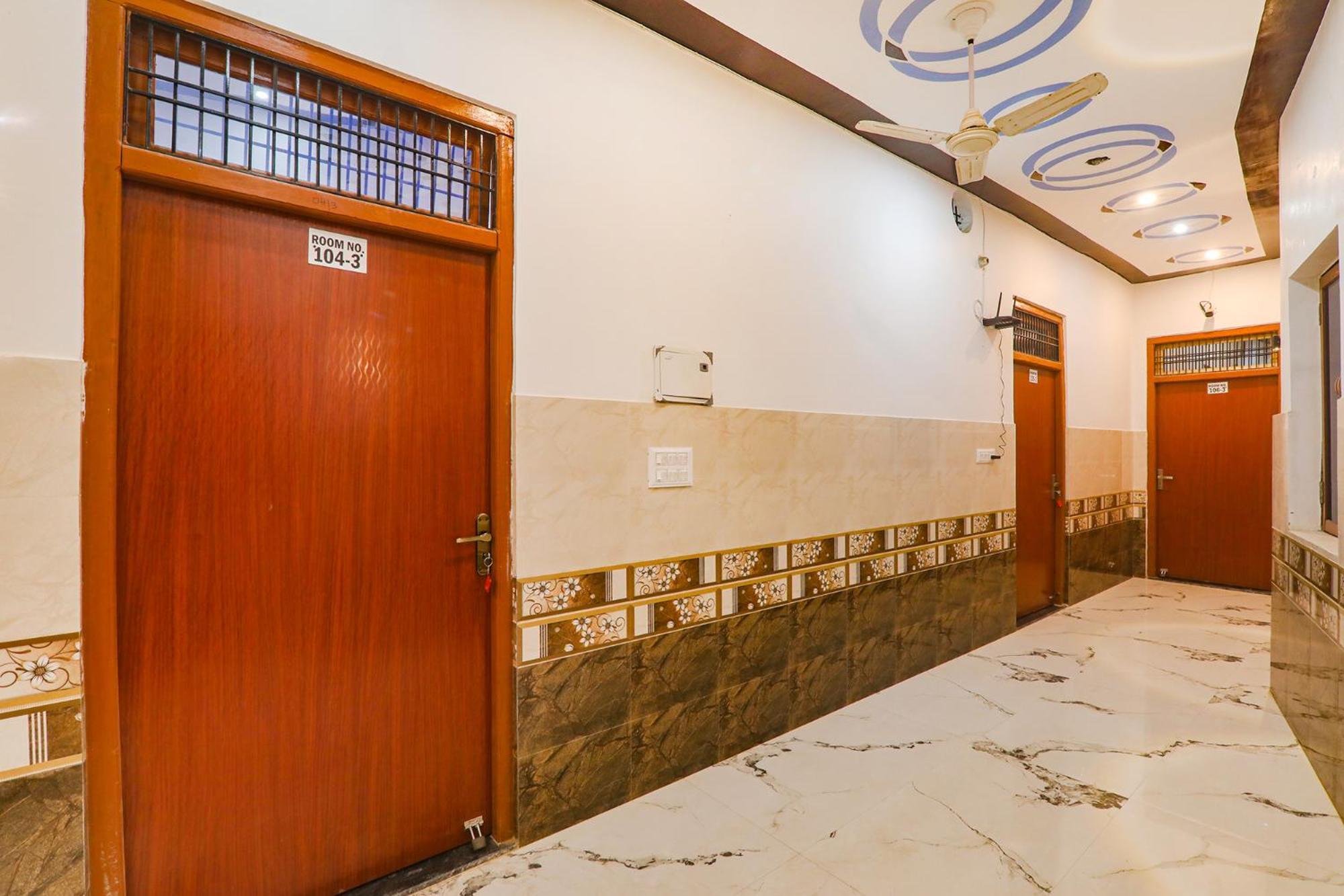 Fabexpress Shree Siya Raman - 500M From Shri Ram Janam Bhumi Otel Ayodhya Dış mekan fotoğraf